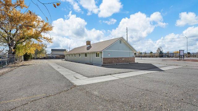412 32 Road, Clifton, CO 81520