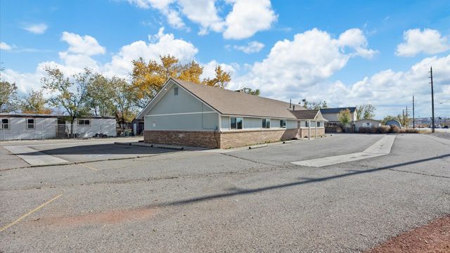 412 32 Road, Clifton, CO 81520