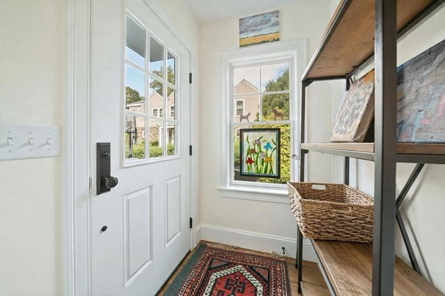21 Elmwood Rd, Wellesley, MA 02481