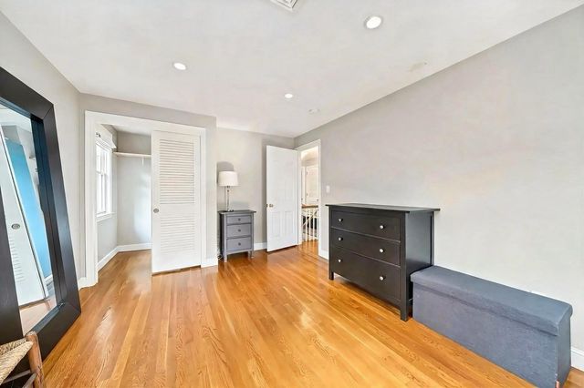 21 Elmwood Rd, Wellesley, MA 02481