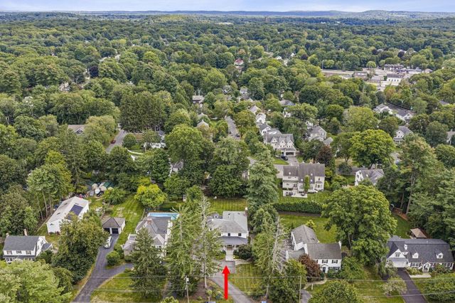 21 Elmwood Rd, Wellesley, MA 02481