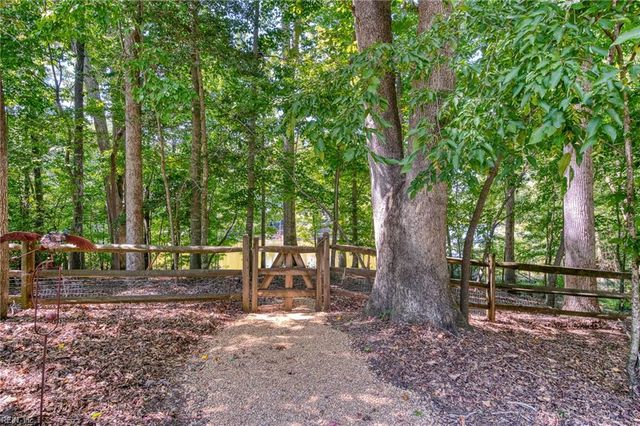 4904 Whitehaven CIR, Williamsburg, VA 23188