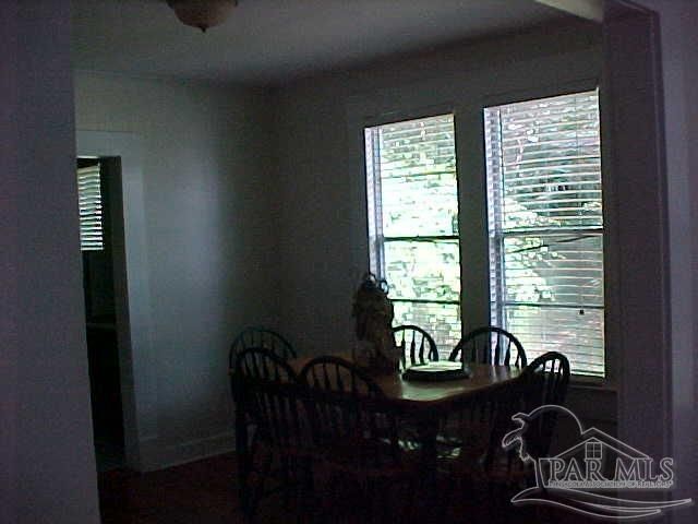 5115 Pike St, Milton, FL 32570