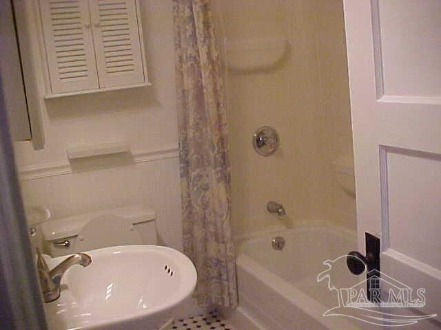 5115 Pike St, Milton, FL 32570