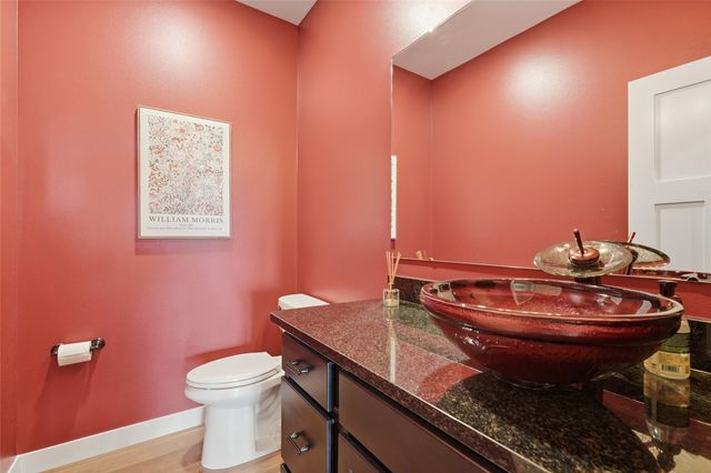 1515 Salm Drive, North Liberty, IA 52317