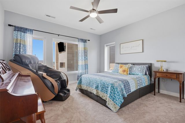 1515 Salm Drive, North Liberty, IA 52317
