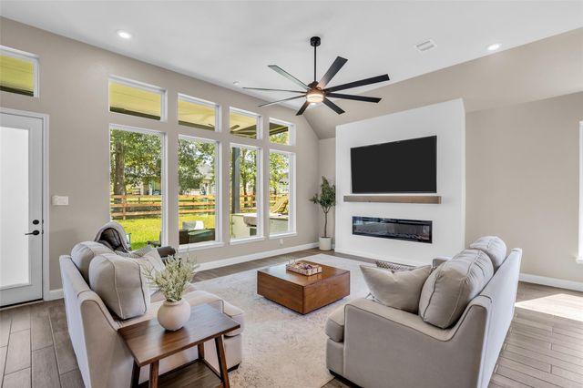 734 Satterwhite Farms Lane, Magnolia, TX 77354
