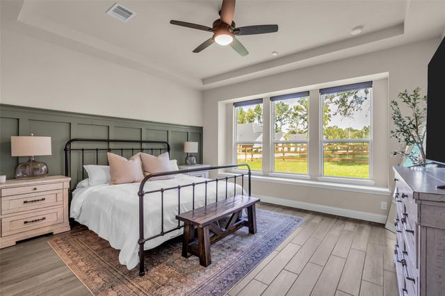 734 Satterwhite Farms Lane, Magnolia, TX 77354