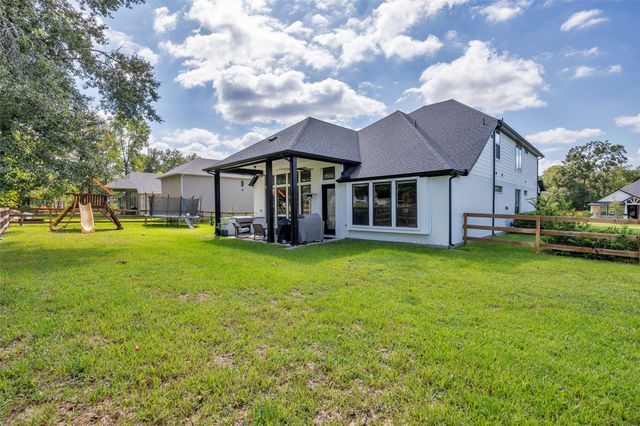 734 Satterwhite Farms Lane, Magnolia, TX 77354