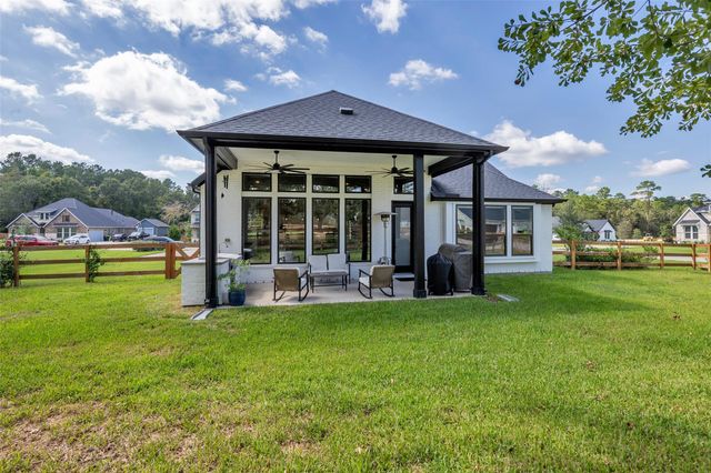 734 Satterwhite Farms Lane, Magnolia, TX 77354
