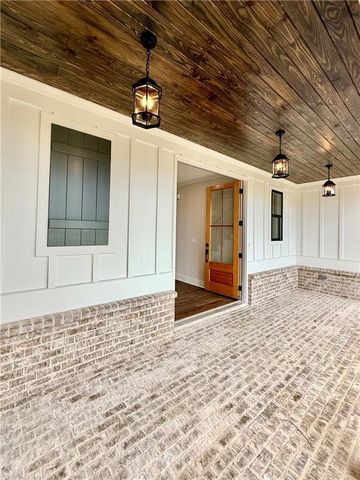 141 Palisade Drive, Rydal, GA 30171