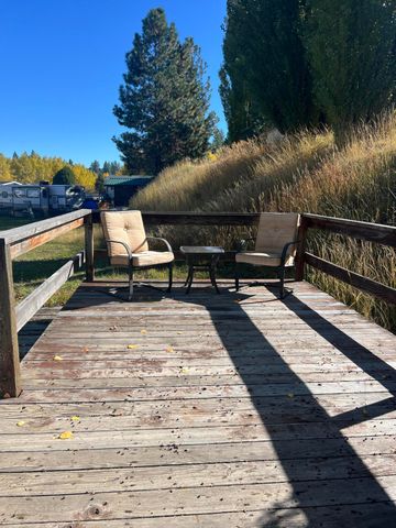 4000 Round Lake Road 106, Klamath Falls, OR 97601