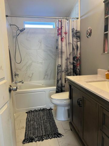 4000 Round Lake Road 106, Klamath Falls, OR 97601