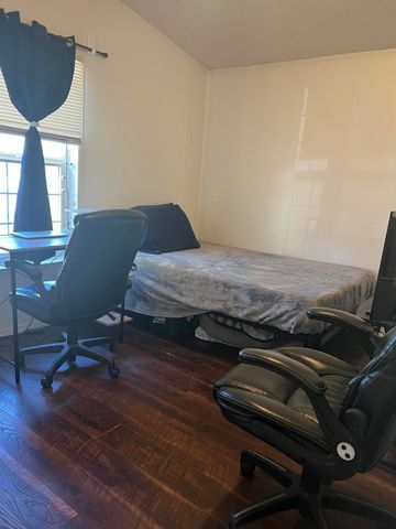 4000 Round Lake Road 106, Klamath Falls, OR 97601