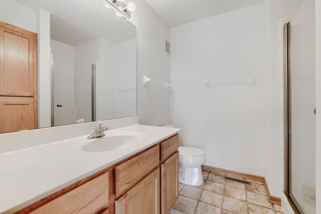 6778 Pine Crest Trail S, Cottage Grove, MN 55016
