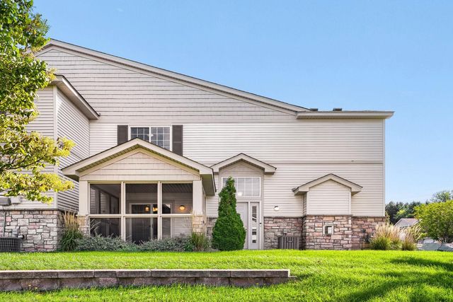 6778 Pine Crest Trail S, Cottage Grove, MN 55016