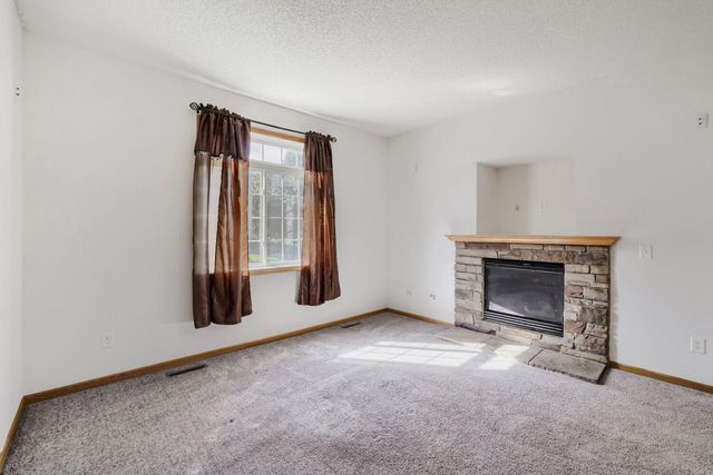 6778 Pine Crest Trail S, Cottage Grove, MN 55016
