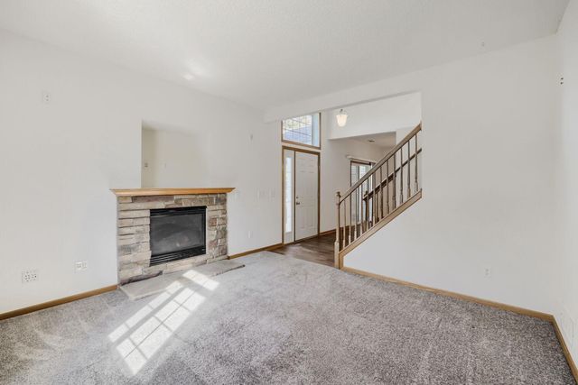 6778 Pine Crest Trail S, Cottage Grove, MN 55016