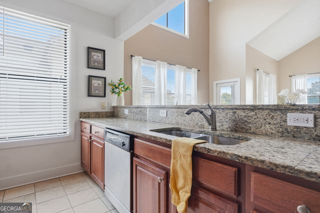799 Hammond Drive 402, Atlanta, GA 30328