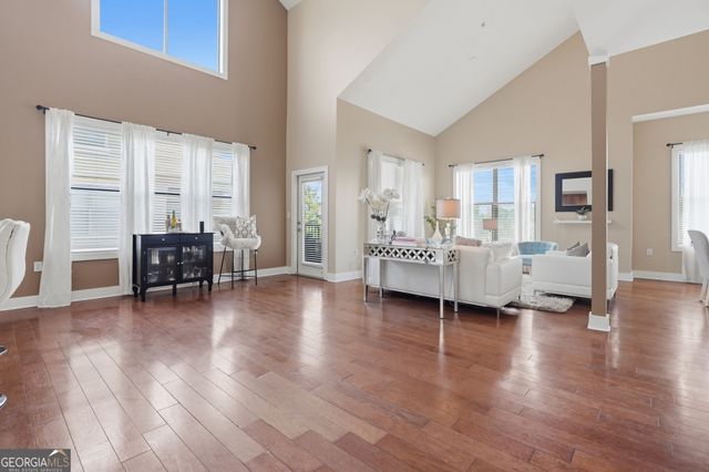 799 Hammond Drive 402, Atlanta, GA 30328