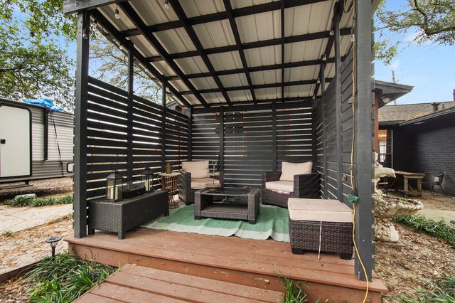 247 NE Highway Avenue, Fort Walton Beach, FL 32547