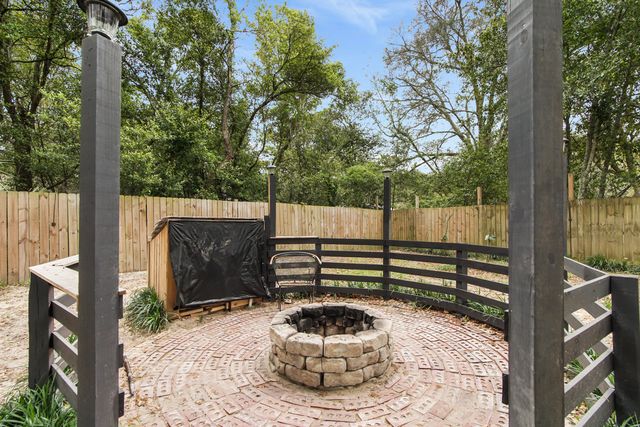 247 NE Highway Avenue, Fort Walton Beach, FL 32547