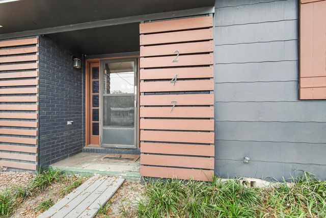 247 NE Highway Avenue, Fort Walton Beach, FL 32547