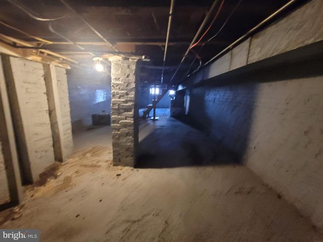 1534 N CAREY ST, Baltimore, MD 21217
