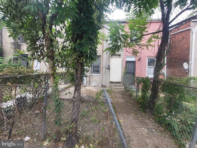 1534 N CAREY ST, Baltimore, MD 21217