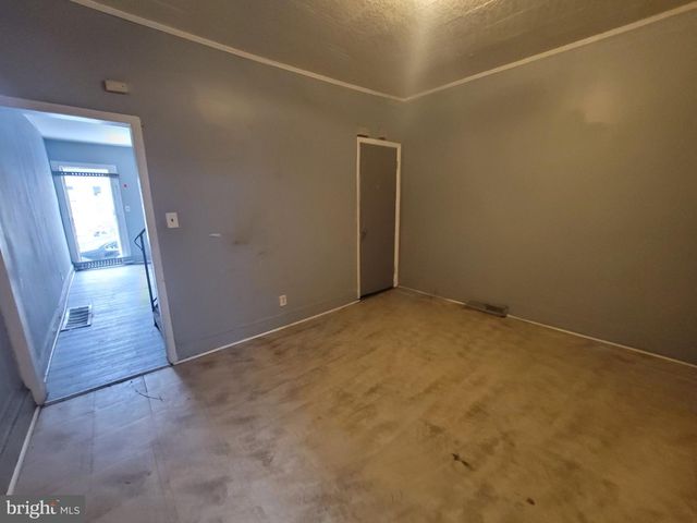 1534 N CAREY ST, Baltimore, MD 21217