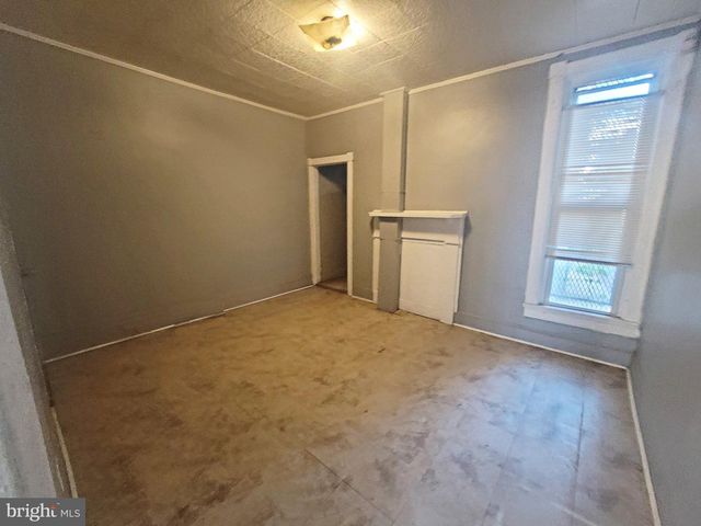 1534 N CAREY ST, Baltimore, MD 21217