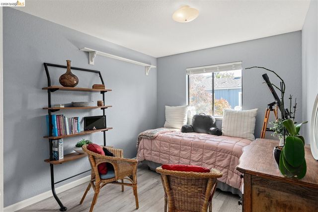 3687 Maple AVE 9, Oakland, CA 94602