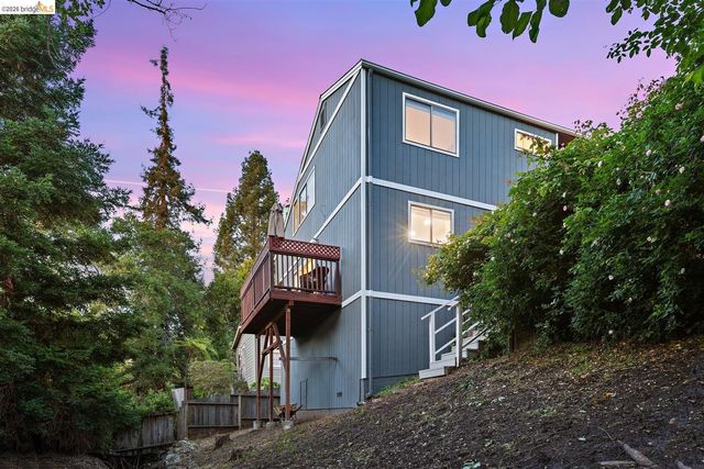 3687 Maple AVE 9, Oakland, CA 94602