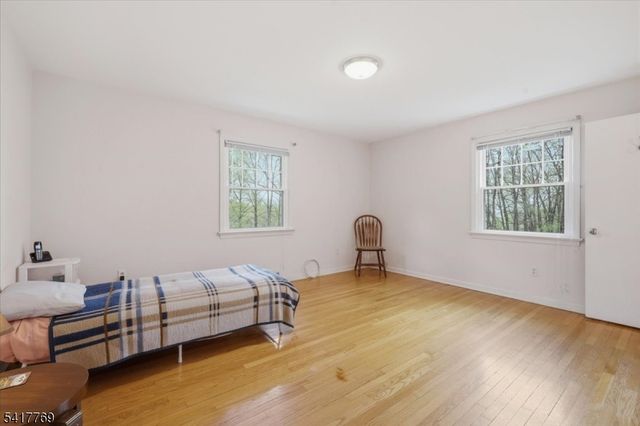 9 Henderson Hill Rd, Union Twp., NJ 08827