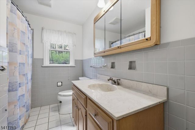 9 Henderson Hill Rd, Union Twp., NJ 08827