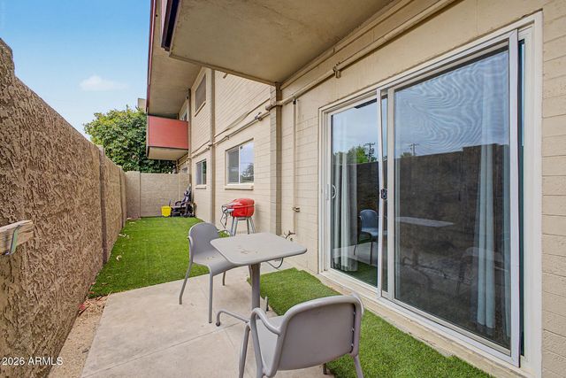 357 E THOMAS Road A105, Phoenix, AZ 85012