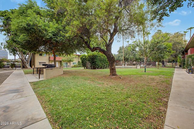357 E THOMAS Road A105, Phoenix, AZ 85012