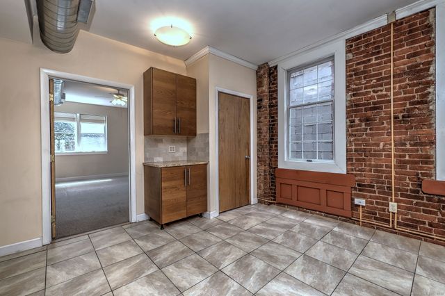 844 Grand Avenue 2, New Haven, CT 06511