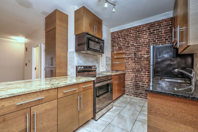 844 Grand Avenue 2, New Haven, CT 06511