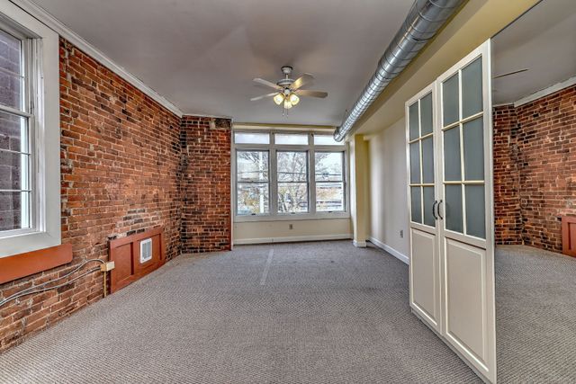 844 Grand Avenue 2, New Haven, CT 06511