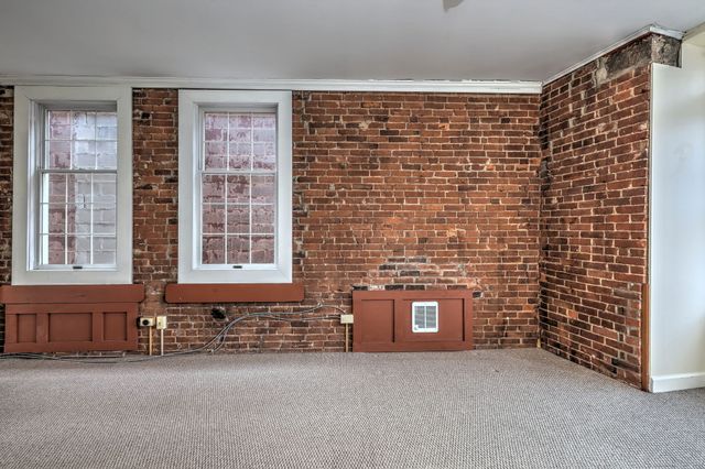 844 Grand Avenue 2, New Haven, CT 06511