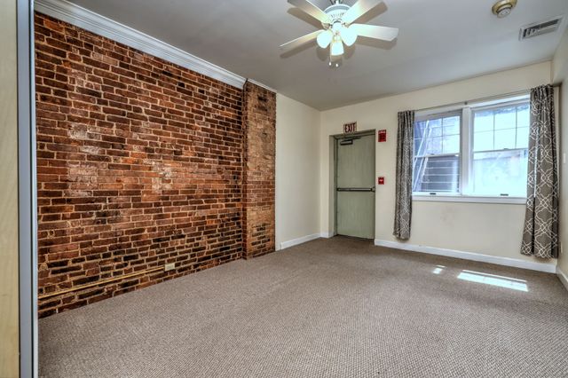 844 Grand Avenue 2, New Haven, CT 06511