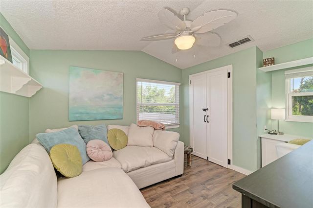 238 WOODINGHAM TRAIL, Venice, FL 34292