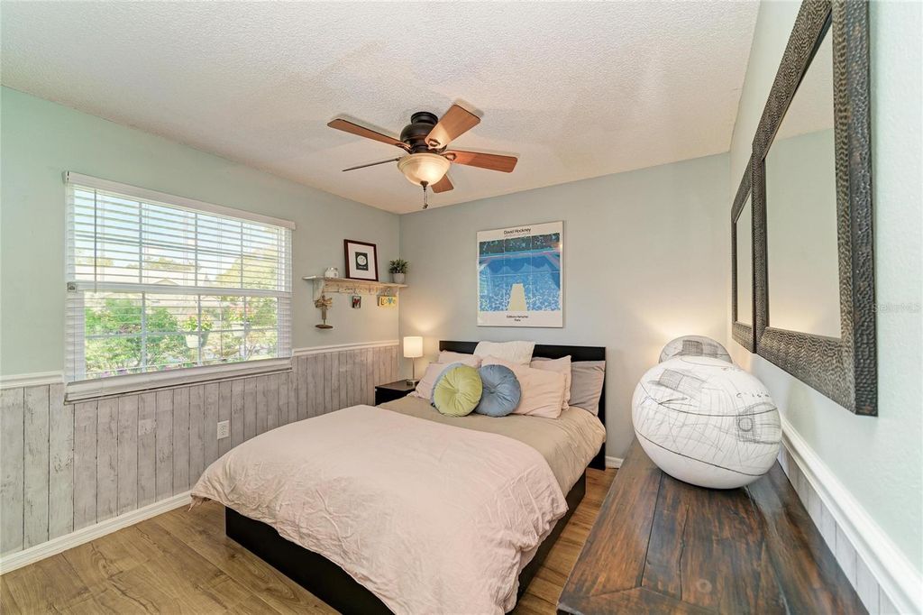 Image 16 of property listing at 238 WOODINGHAM TRAIL, Venice, FL 34292