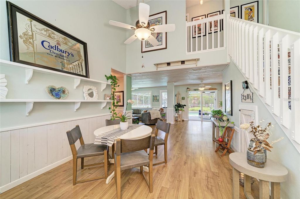 Image 4 of property listing at 238 WOODINGHAM TRAIL, Venice, FL 34292