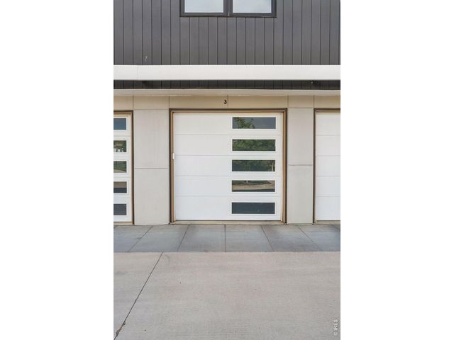 3261 Airport Rd D-102, Boulder, CO 80301