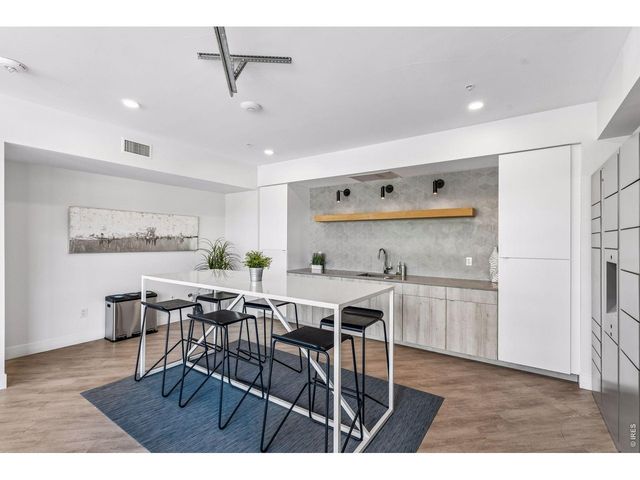 3261 Airport Rd D-102, Boulder, CO 80301