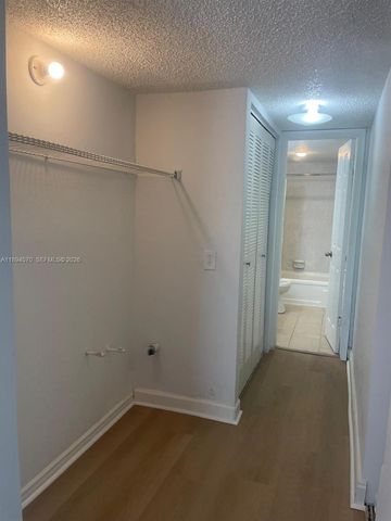 2029 NW 46th Avenue E107, Lauderhill, FL 33313