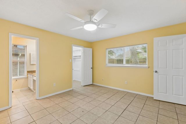 2747 Sicklepod Drive, Houston, TX 77084