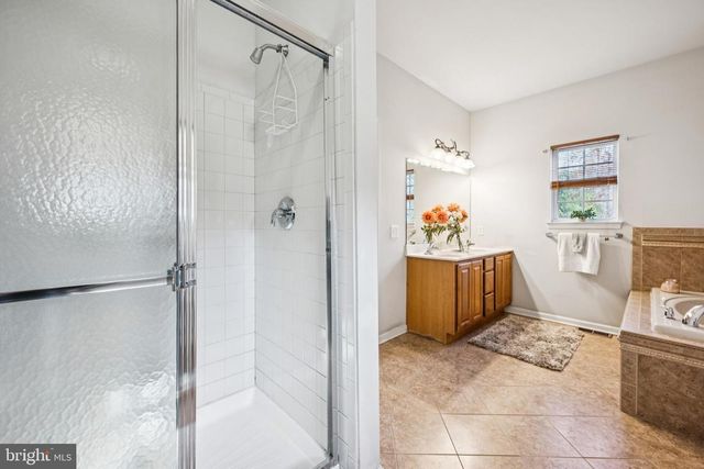 49 PINTAIL DR, Glassboro, NJ 08028